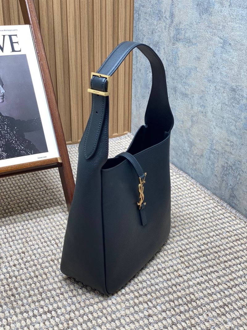 Y51 hobo bags